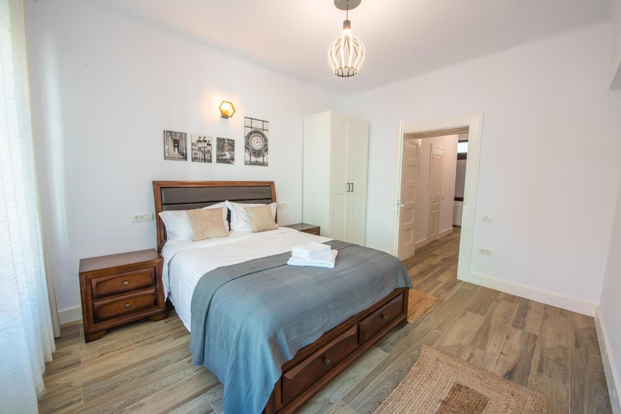 Old Town Suites Braşov Esterno foto