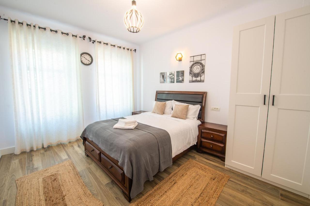 Old Town Suites Braşov Esterno foto