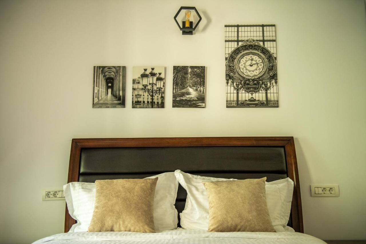 Old Town Suites Braşov Esterno foto