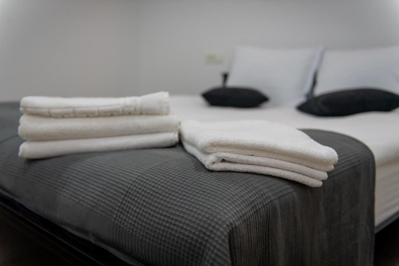 Old Town Suites Braşov Esterno foto
